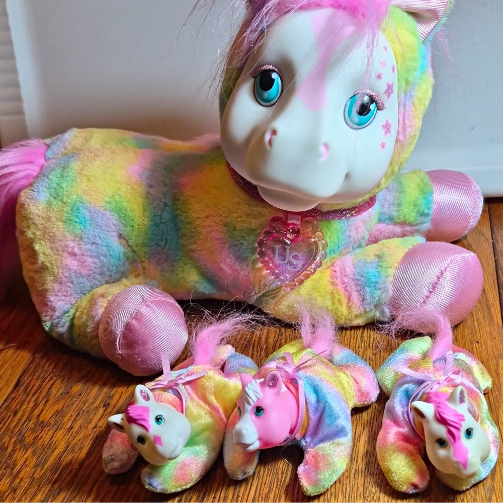 Unicorn Surprise Rainbow tye die Multicolor Plush Stuffed Animal with 3 babies